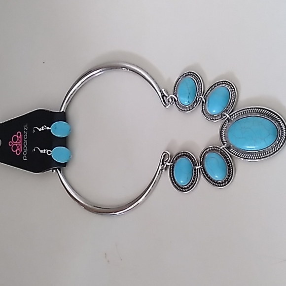 paparazzi Jewelry - River Ride Blue Blockbuster-Necklace with earrings, Lead and Nickle free